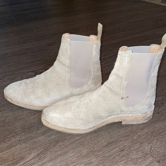 yeezy season 6 chelsea boot